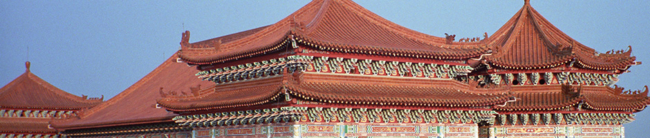 A photograph of the 2nd Luerhmen Temple in Tainan, Taiwan on May 18-19, 2002 that is being for used for Taiwan Photogallery Set G